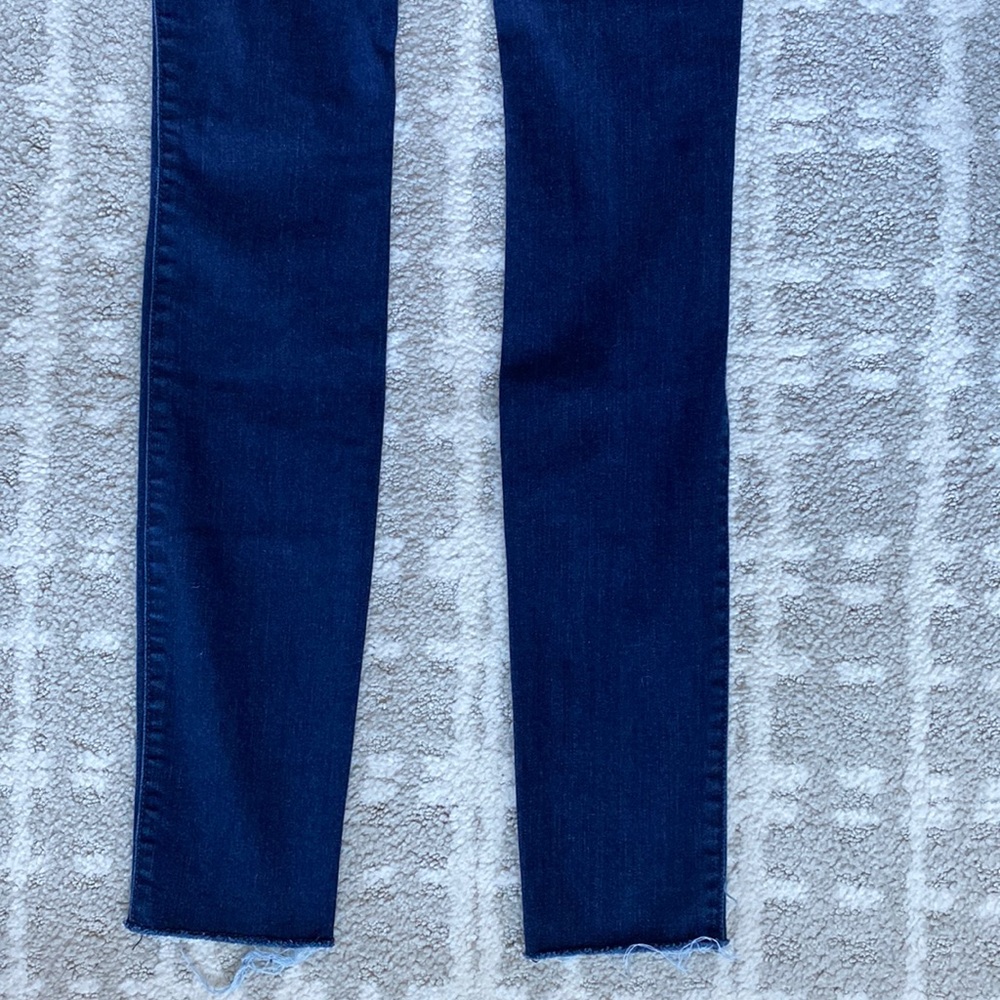 •Hollister• Distressed Super Skinny Jean - Picture 10 of 14